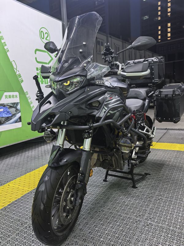 二手贝纳利TRK552