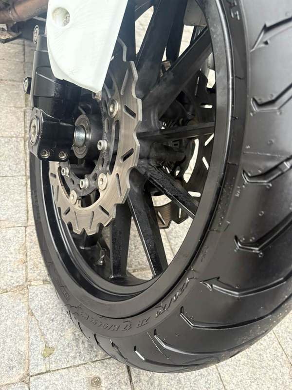 二手贝纳利蓝宝龙 BN302S