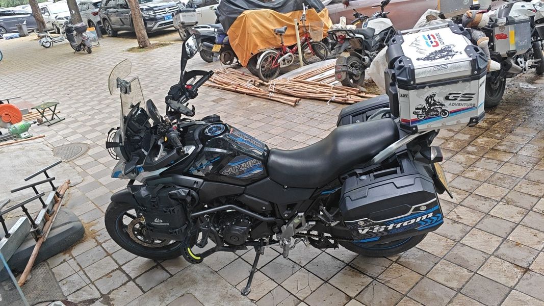 二手豪爵铃木DL250