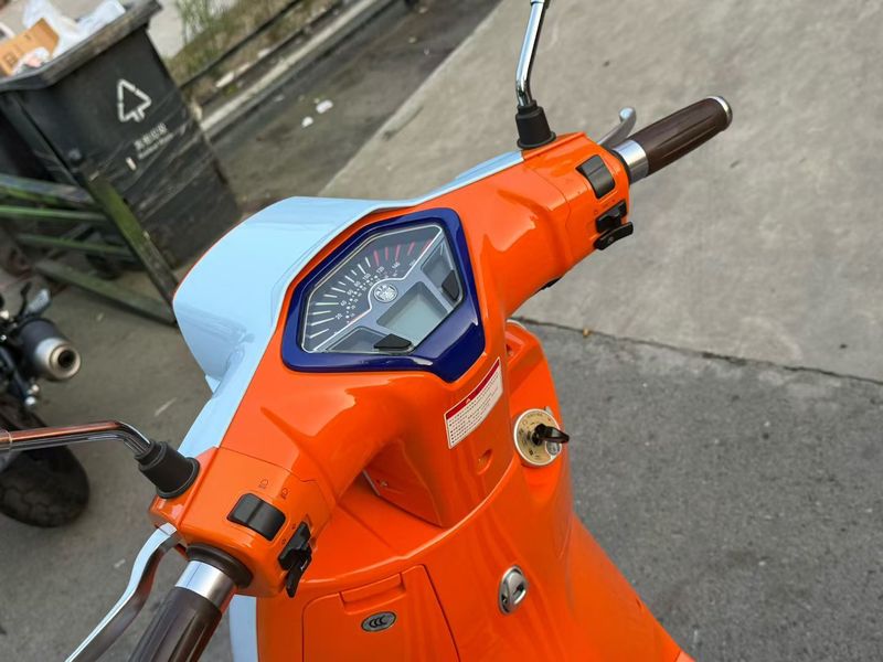 二手维多利亚Sixties 300i