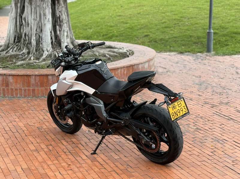 二手春风400NK