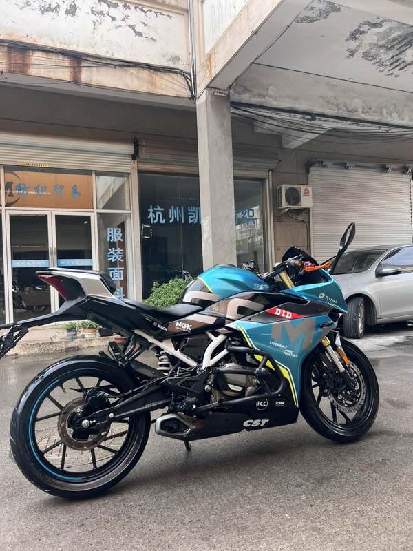 二手春风250SR