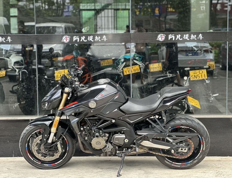 二手QJMOTOR追600