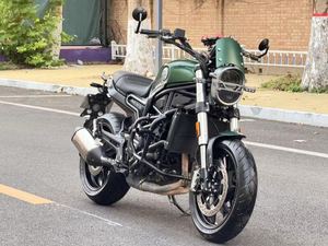 二手贝纳利幼狮 Leoncino 800