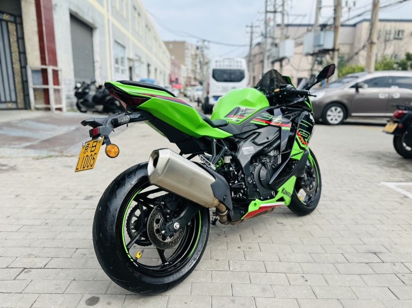 二手川崎ZX-4R