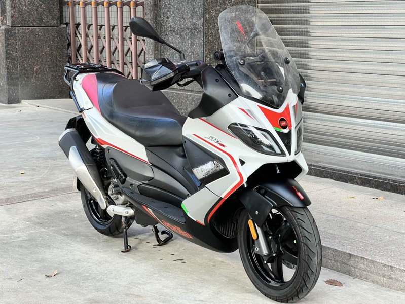 二手宗申阿普利亚SR Max 300 