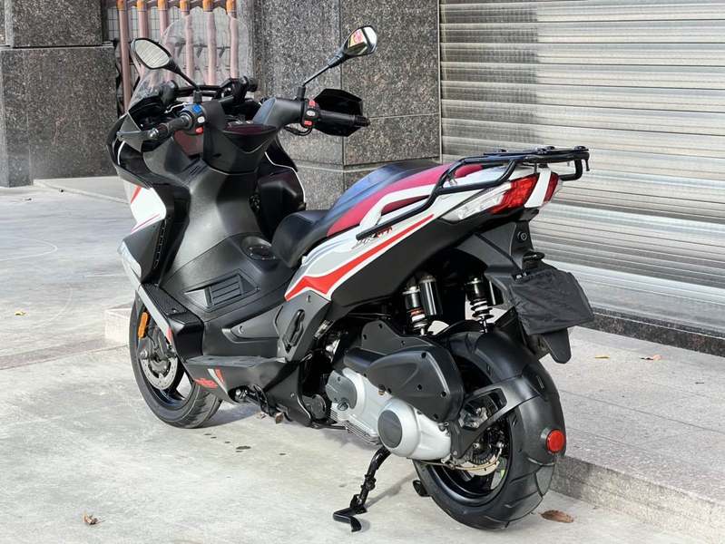二手宗申阿普利亚SR Max 300 