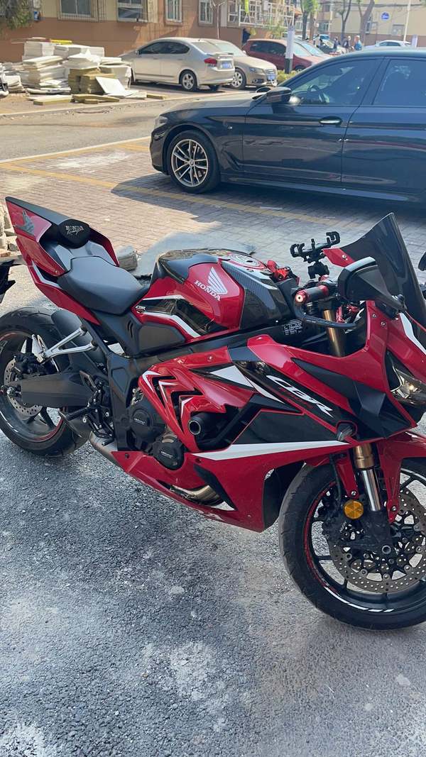 二手本田CBR650R