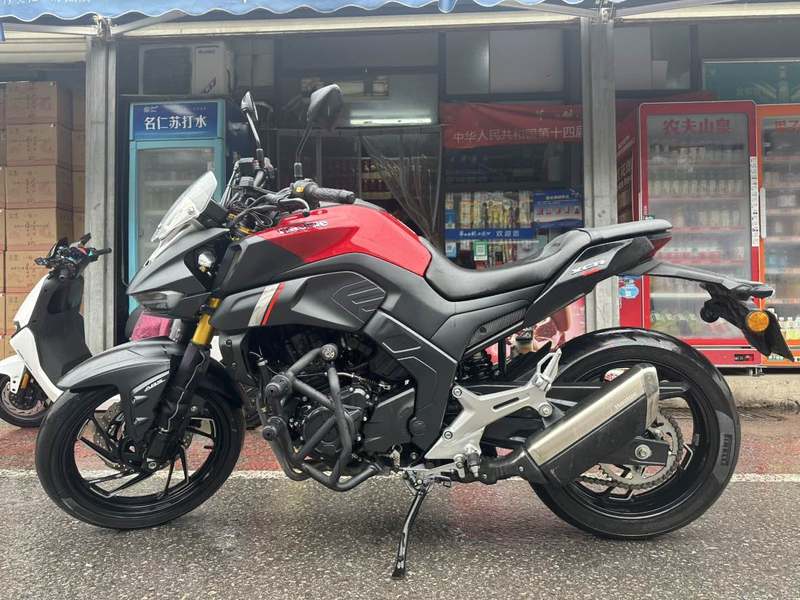 二手豪爵XCR300