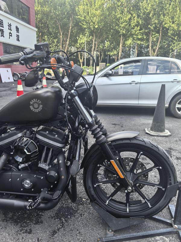 二手哈雷戴维森Iron883 硬汉