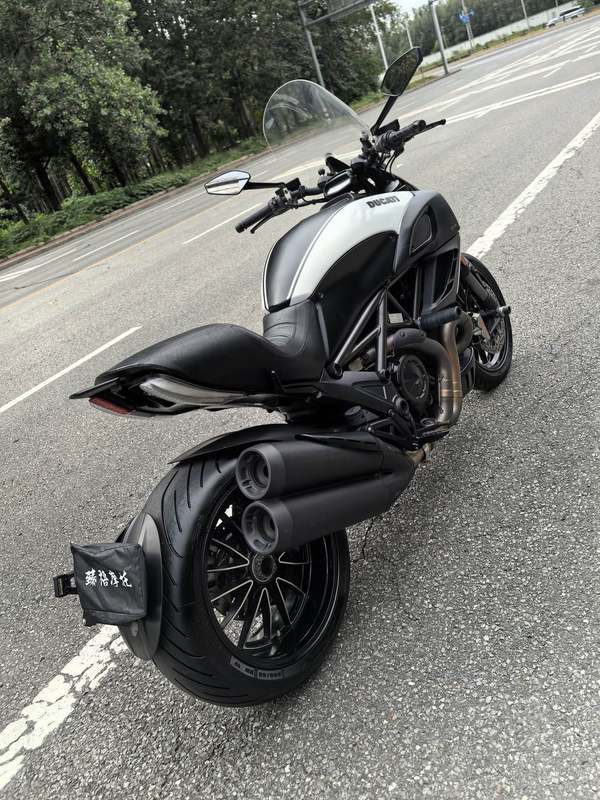 二手杜卡迪Diavel 