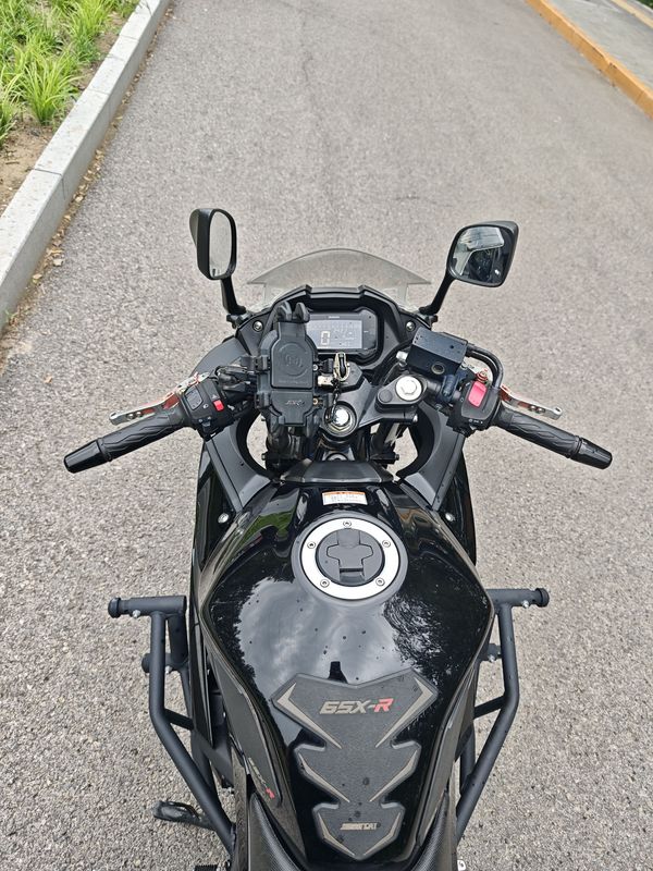 二手豪爵铃木GSX250R