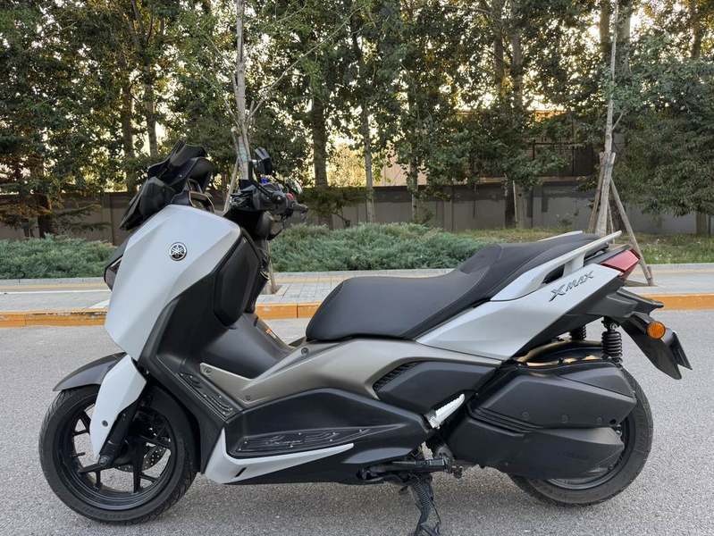 二手雅马哈XMAX