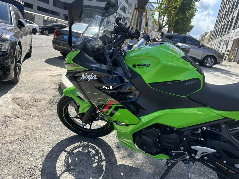 二手川崎Ninja 400