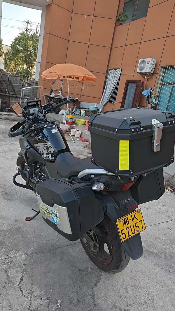 二手豪爵铃木DL250