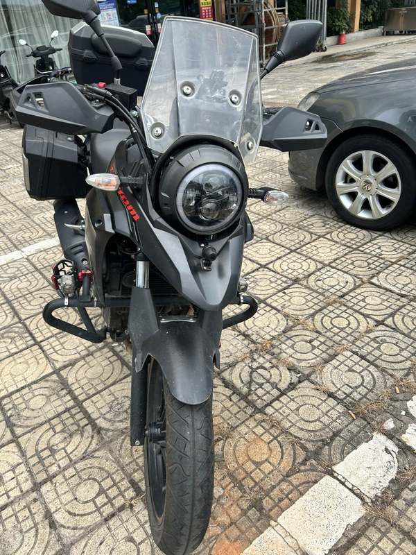 二手豪爵铃木DL250