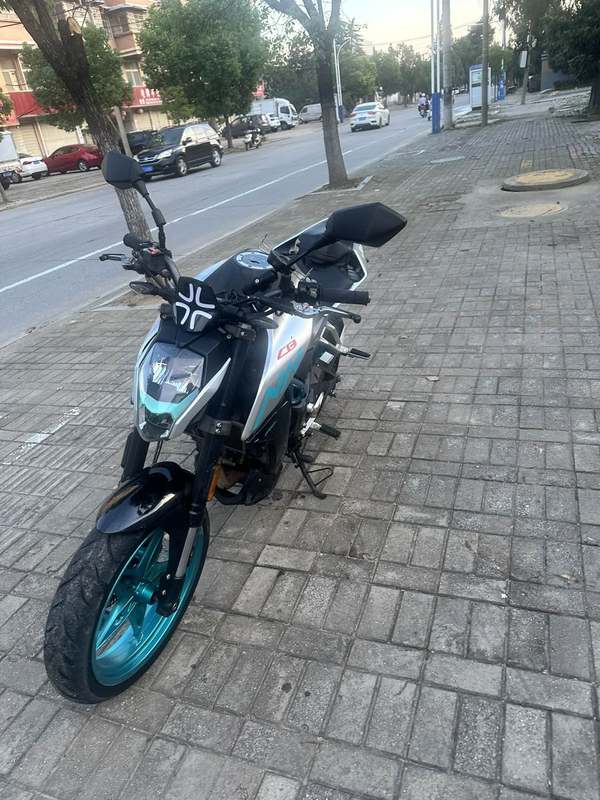 二手春风250NK