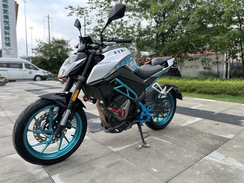 二手春风250NK