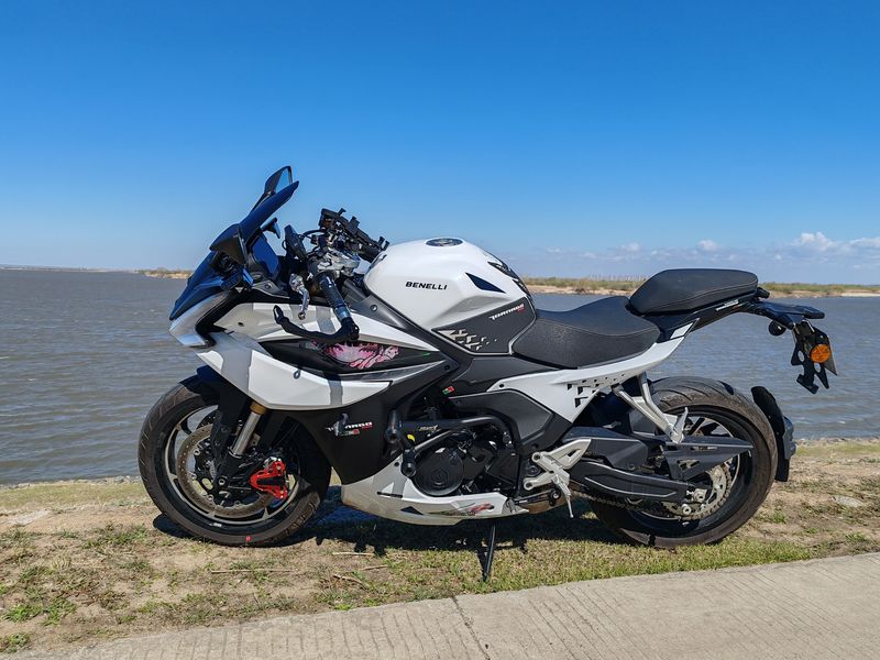 二手贝纳利龙卷风 Tornado 552R