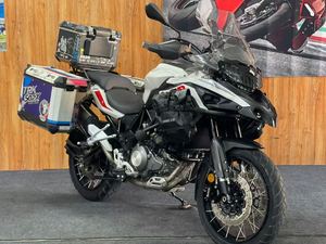 二手贝纳利金鹏 TRK502