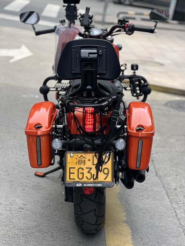 二手QJMOTOR闪300