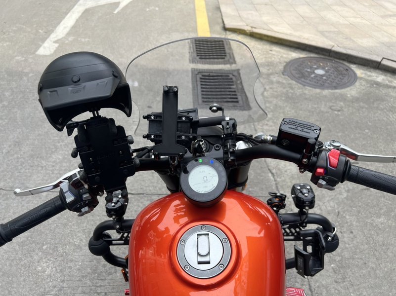 二手QJMOTOR闪300