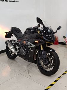 二手贝纳利龙卷风 Tornado 402R