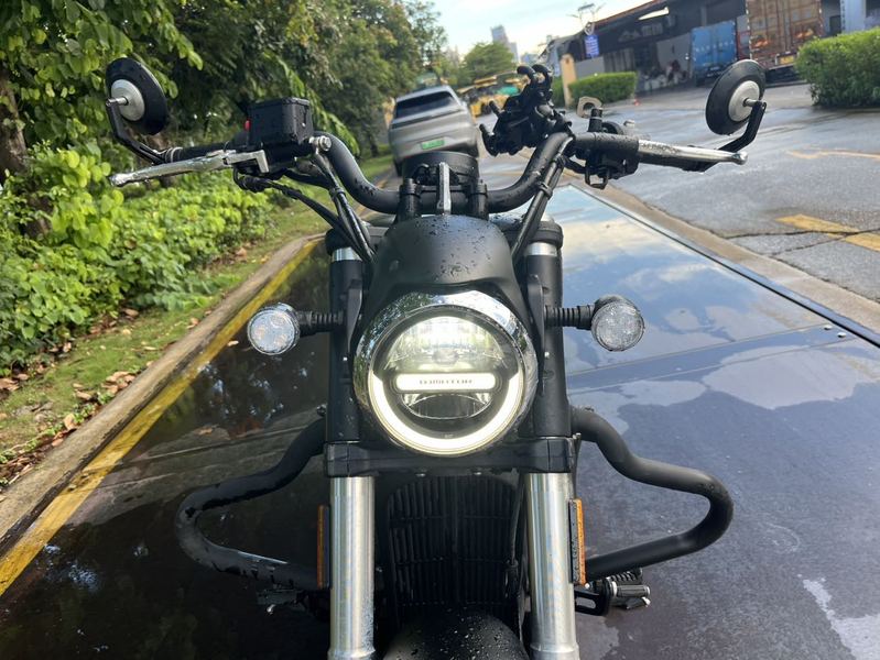 二手QJMOTOR闪300