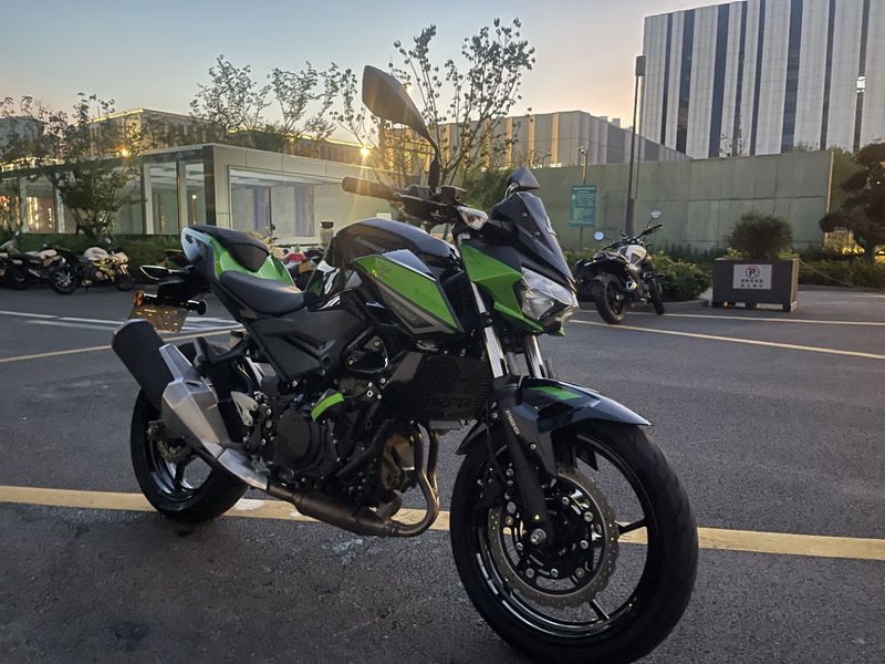 二手川崎Z400