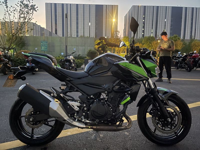 二手川崎Z400