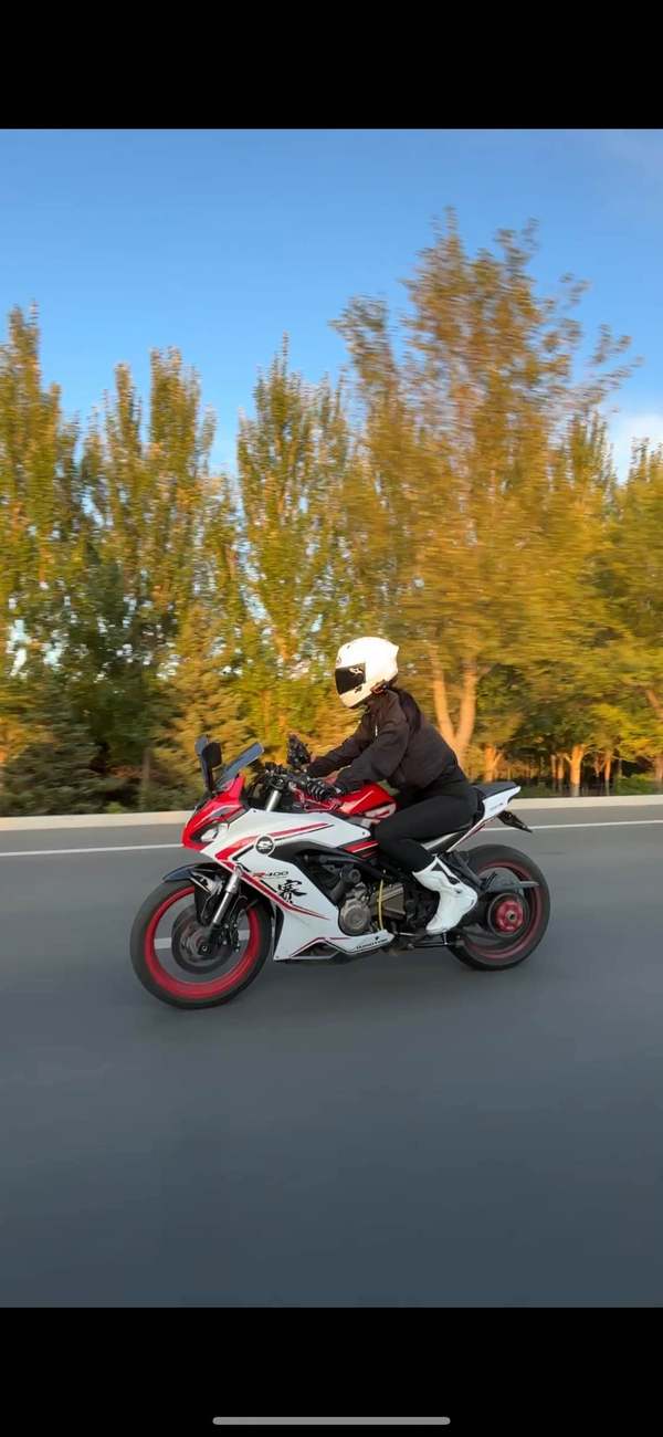 二手QJMOTOR赛400