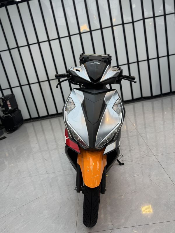 二手五羊本田NX125