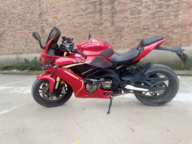 二手QJMOTOR赛600