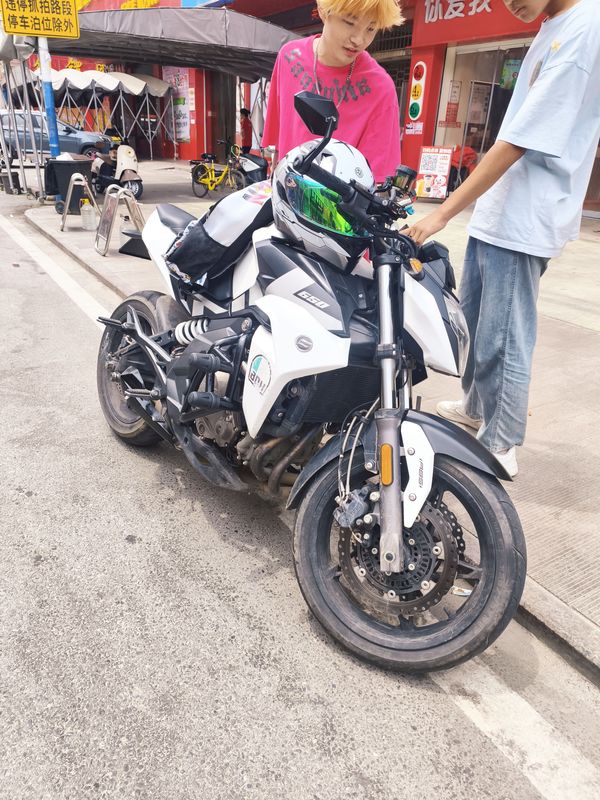 二手春风650NK