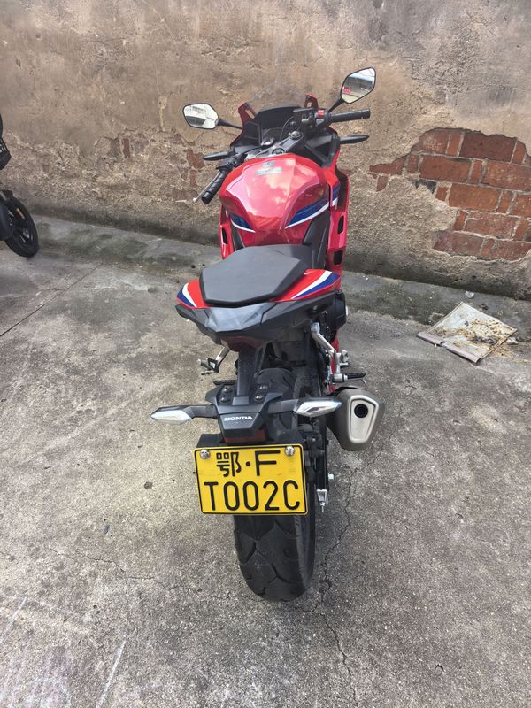 二手本田CBR400R