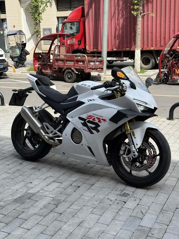 二手张雪机车500RR
