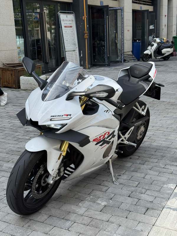 二手张雪机车500RR