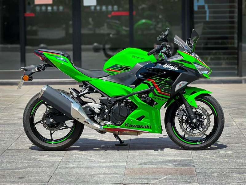 二手川崎Ninja 400