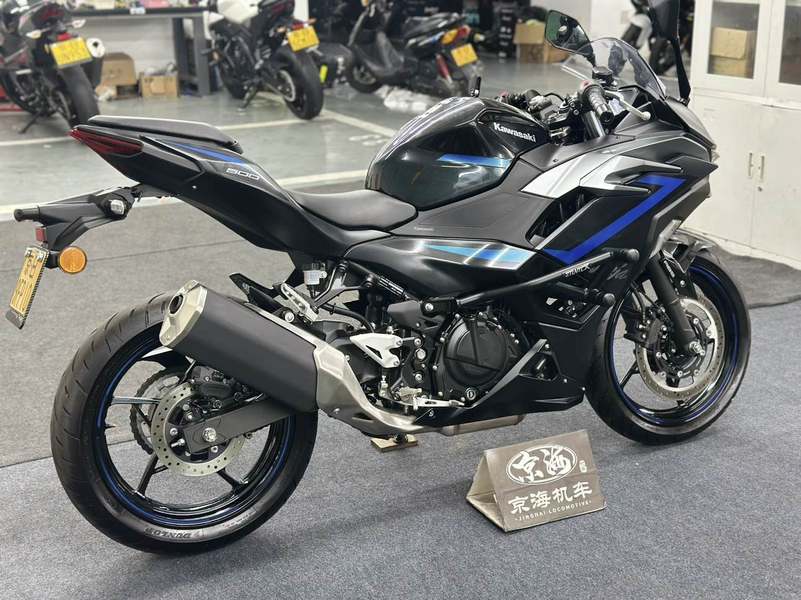 二手川崎Ninja 500