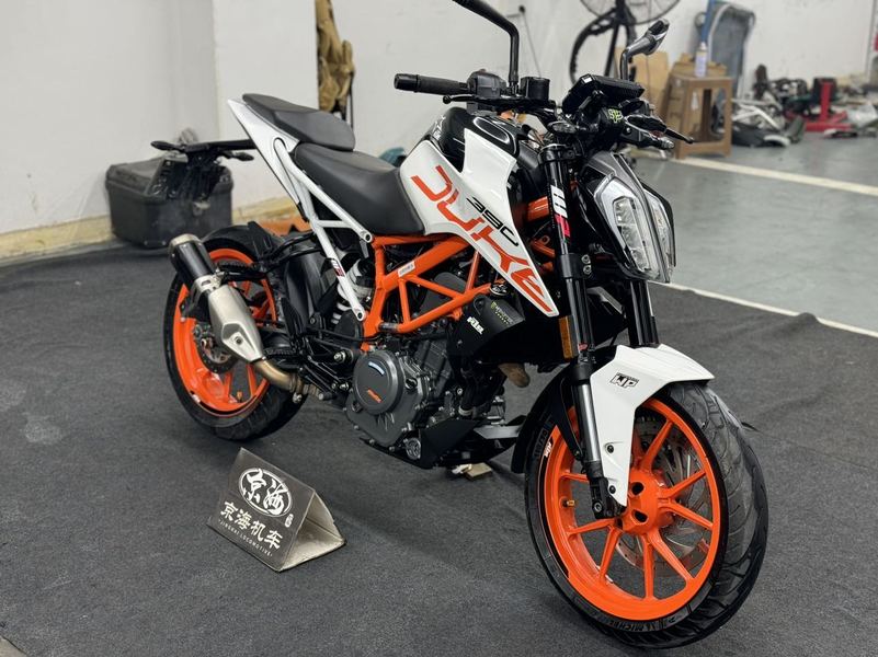 二手KTMR2R390 Duke