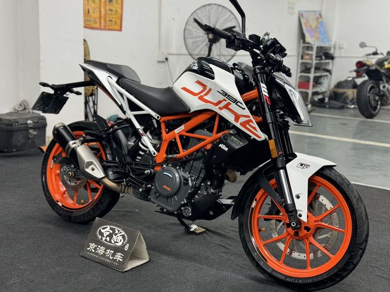 二手KTMR2R390 Duke