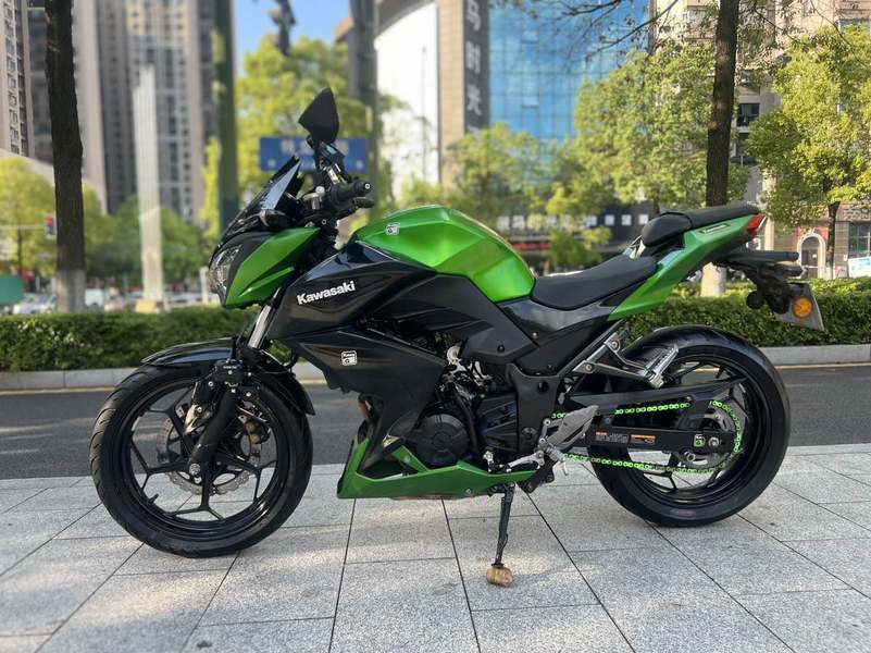 二手川崎Z 250 ABS