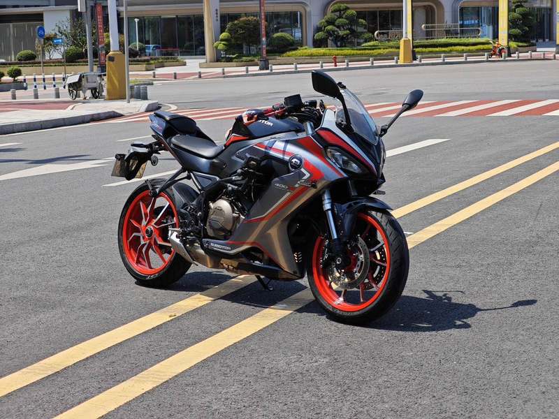 二手QJMOTOR赛400