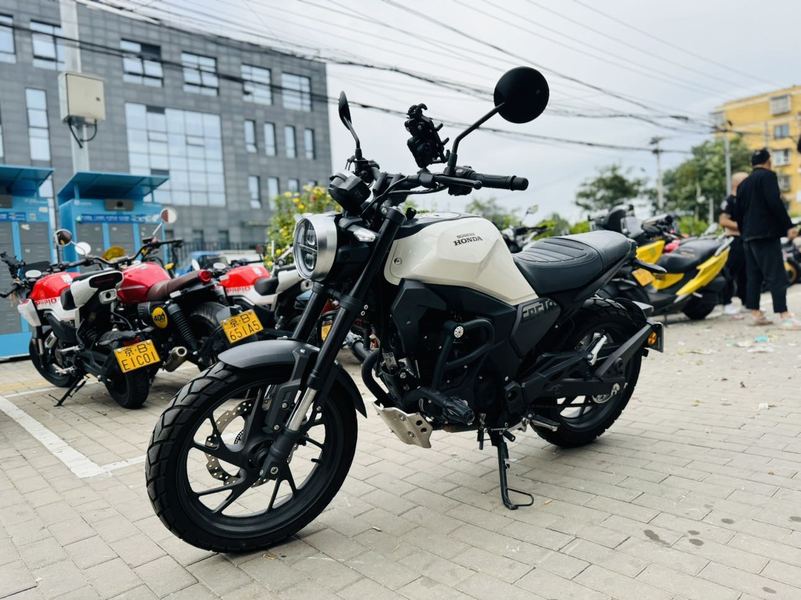 二手新大洲本田CBF190TR