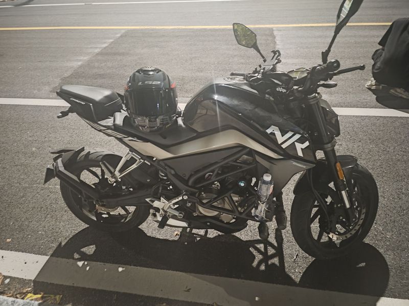 二手春风250NK
