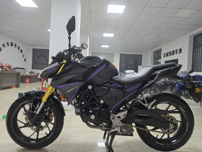 二手五羊本田CB190R 暴锋眼