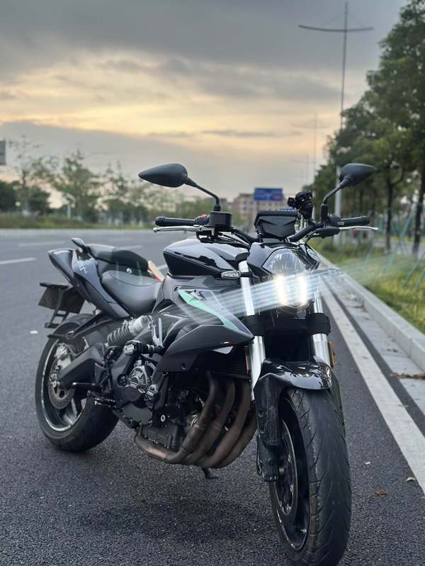二手贝纳利TNT600i