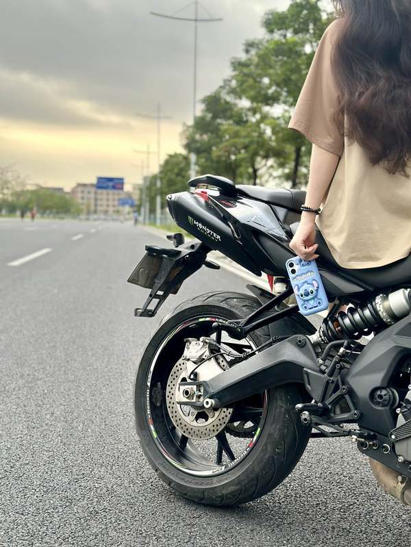 二手贝纳利TNT600i