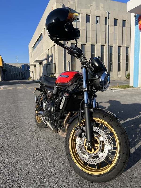 二手川崎Z650RS