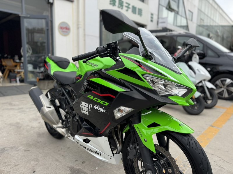 二手川崎Ninja 400
